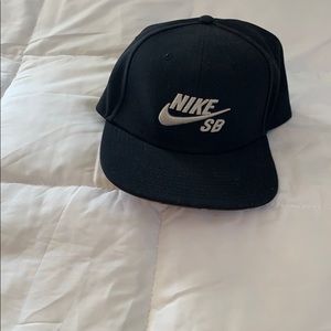 Nike SnapBack flat bill hat